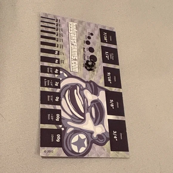 Anatometal Black Cz with pale pink cz center, 14/12g threaded - Picture 3 of 5